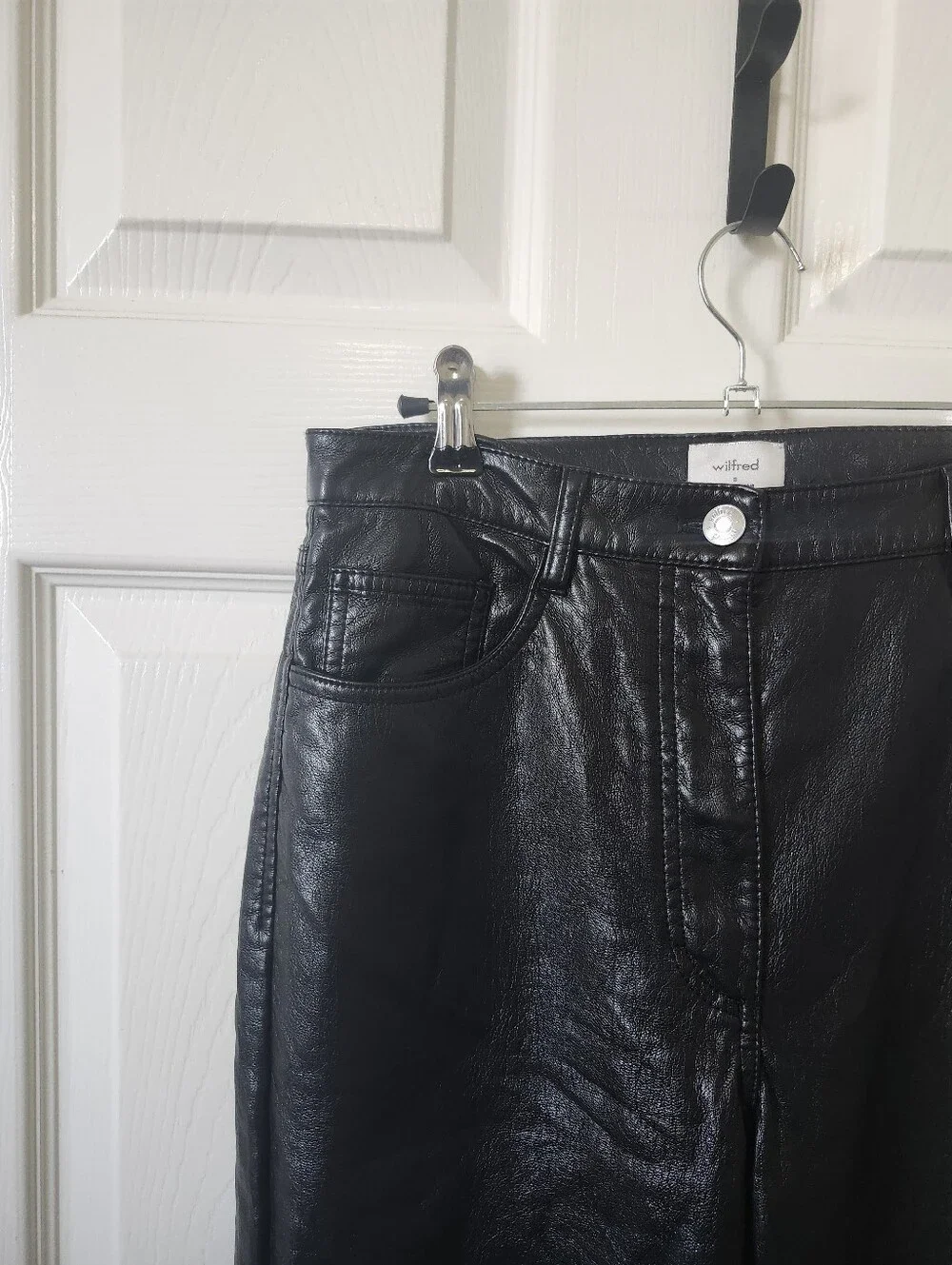 Aritzia Wilfred Melina Black Faux Leather Straight-Leg Pants